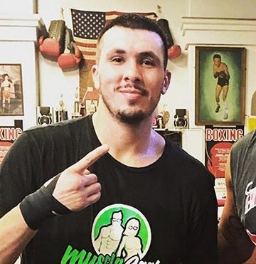 アレクサンダー・フローレス