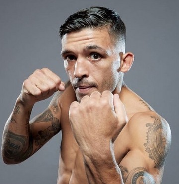 リー・セルビー