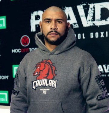 サウロ・カヴァラーリ